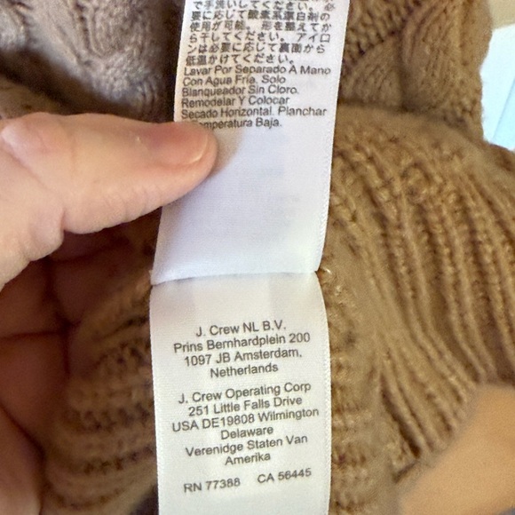 J Crew Cropped Cable Mockneck Cashmere (Camel) - Rare and Perfect Condition! 🩷 - Picture 8 of 9